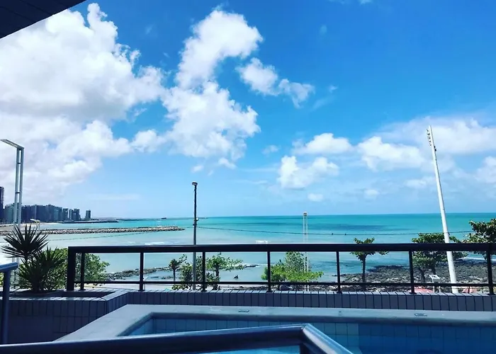 Apê Beira Mar Meireles Com café da manhã Fortaleza 