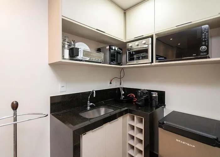 Flat Em Frente Ao Hugo E Pq Areiao - Be2209 Hotel Goiânia
