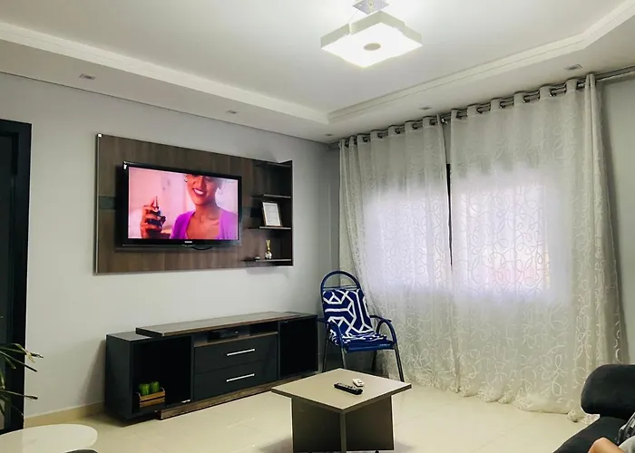 Casa Privativa Na Av. Garibaldi Vila A Villa Foz do Iguacu