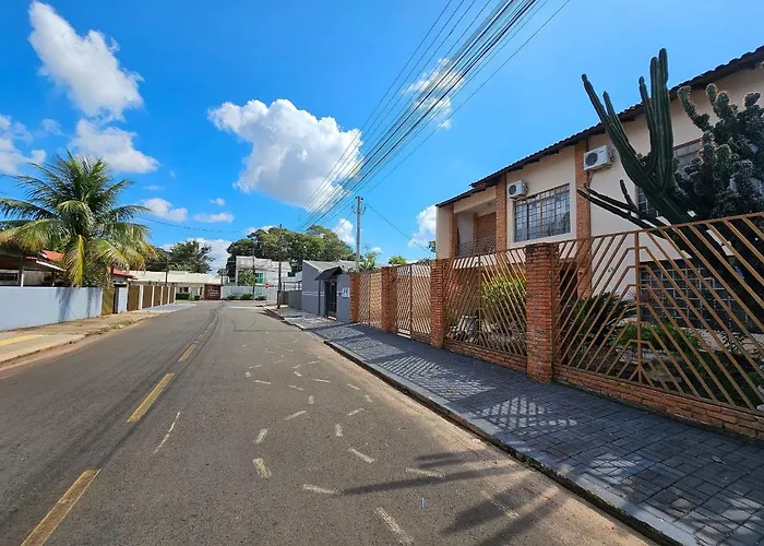Casa Com Piscina Proximo Atrativos/ Wifi/ Garagem Villa Foz do Iguacu