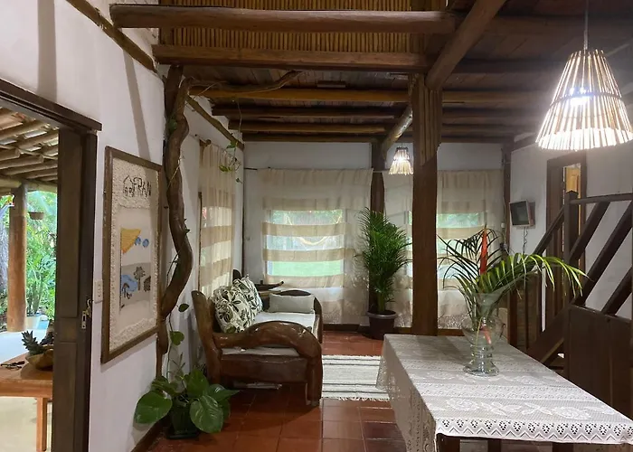 Casa Fran Trancoso Acomodação com café da manhã
