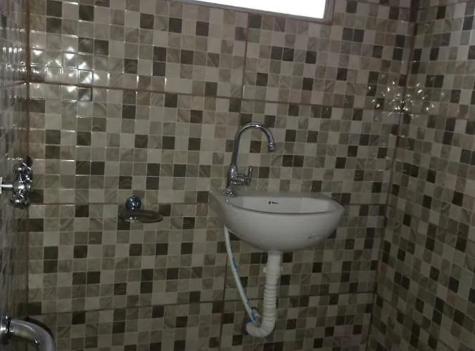 Suíte 4 para PcD com piscina e wi-fi em Caragua Caraguatatuba