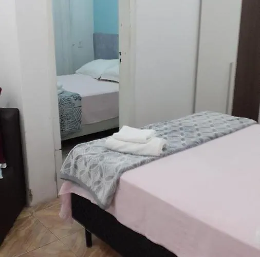 Kitnet Com 2 Quartos E 1 Banheiro Blumenau