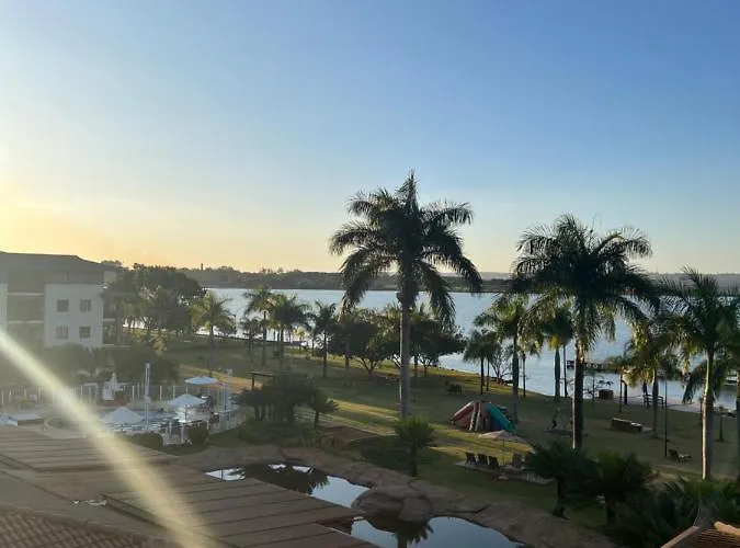 Life Resort - Beira Lago Brasília