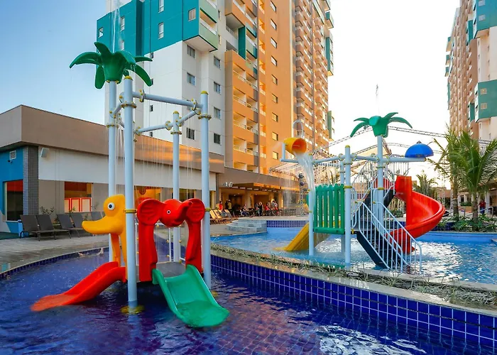 Hospede-se colado no Thermas do Laranjais, no Olímpia Park Resort