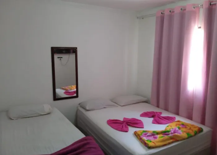 Hotel Dormitorio Da Dona Creusa Goiânia