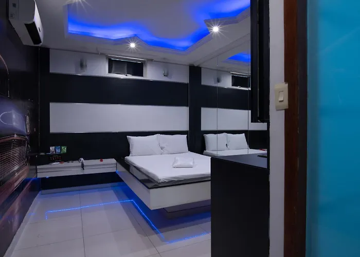 Motel Fantasy 2 (Adults Only) Contagem