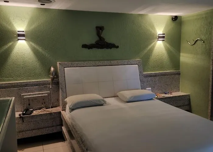 Status Motel Pe15 (Adults Only) Olinda