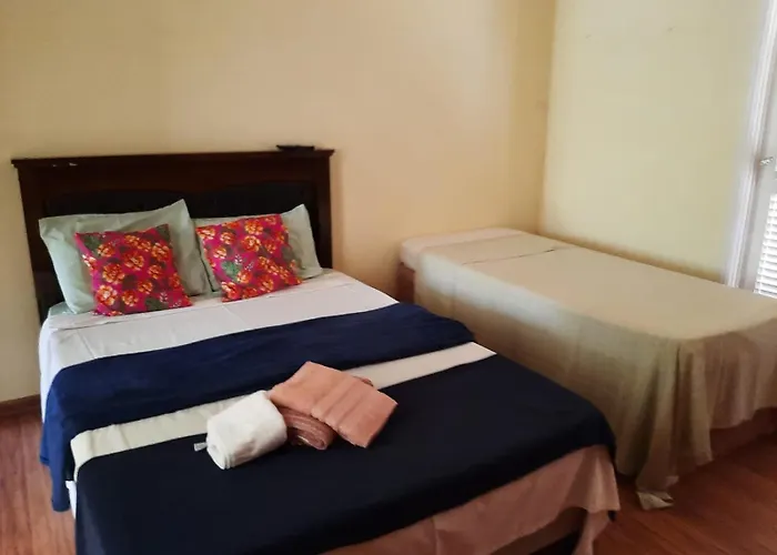 Hospedagens Regina Hotel Águas de Lindóia