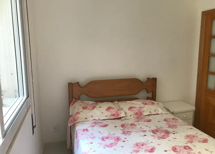 Copacabana Quadra Da Praia, 2 Quartos E Sala - No Posto 6 Rio de Janeiro