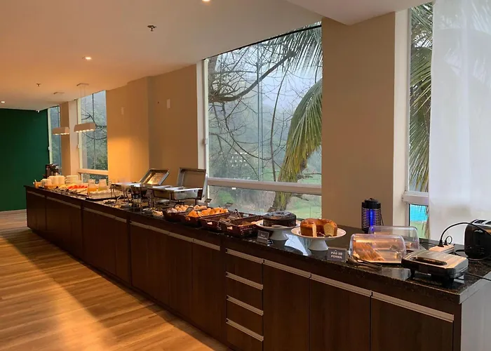 Summit Inn Hotel Barra Mansa