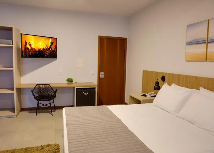 Flipper Hotel Laguna