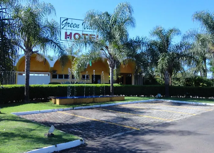 Hotéis de Jardinópolis