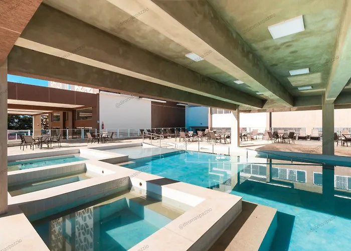 Spazzio Diroma Com Entrada Ao Acquapark Gratuito, Apartamento 840 Vista Para A Piscina Caldas Novas