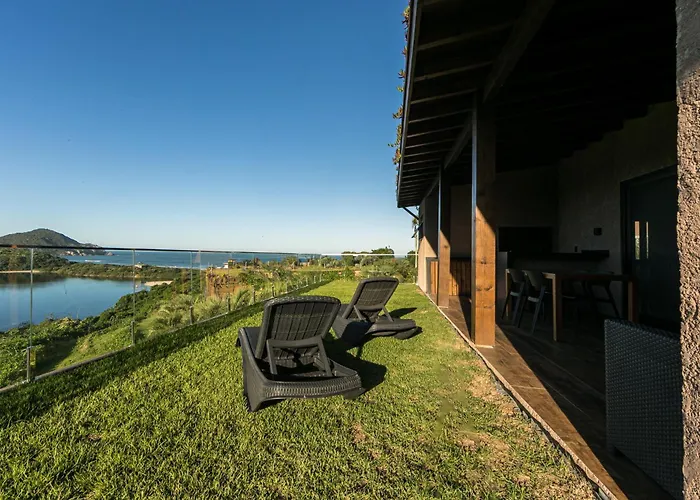 Hoteles en Praia do Rosa