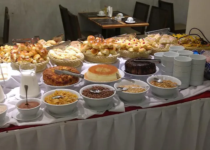 Hotels in de buurt van Christus de Verlosser