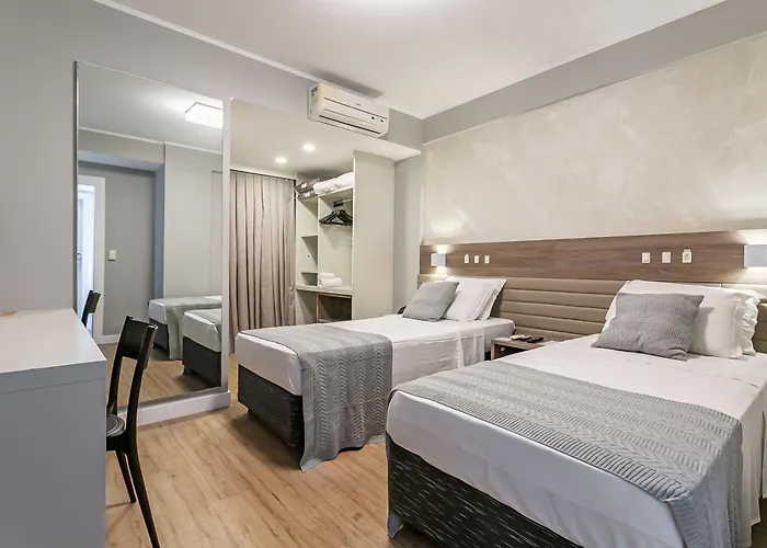 Florianopolis hotels near MArquE