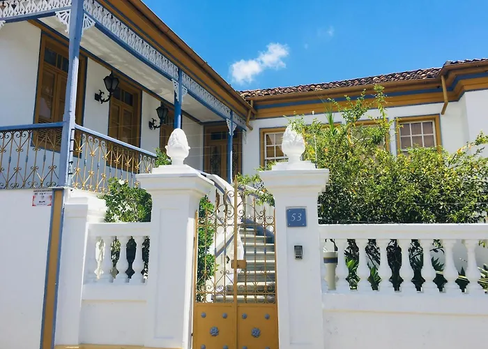 Hotéis de Guarda Mor