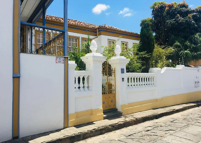 Hotéis de Itamarandiba