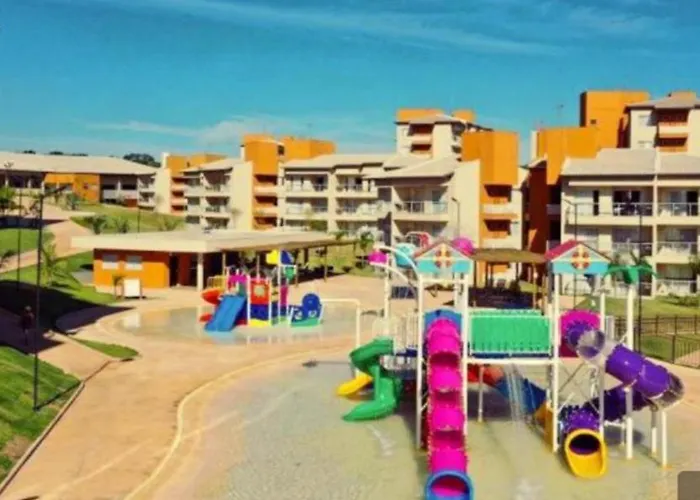 Ilhas Do Lago Eco Resort By Wam Experience Caldas Novas - um hotel de 4 estrelas