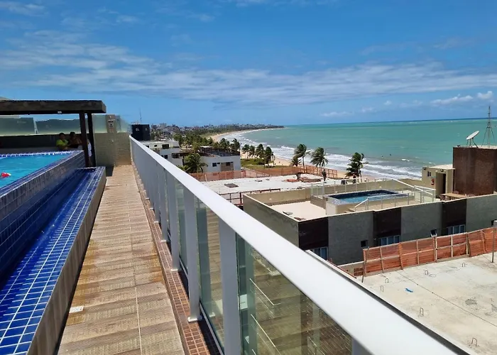 Confortavel Flat Com Piscina De Borda Infinita Na Cobertura Cabedelo