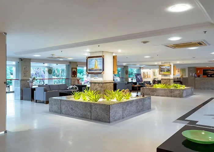 Bahia Plaza Hotel Busca-Vida