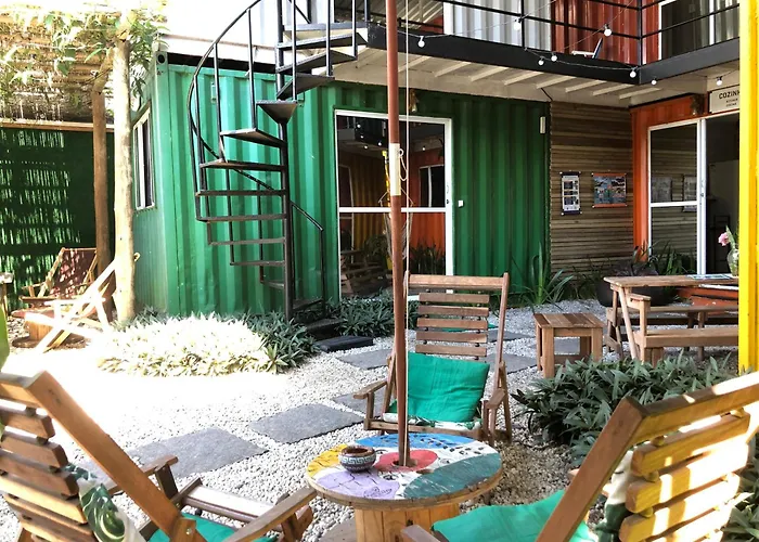 Container Hospedaria Paraty