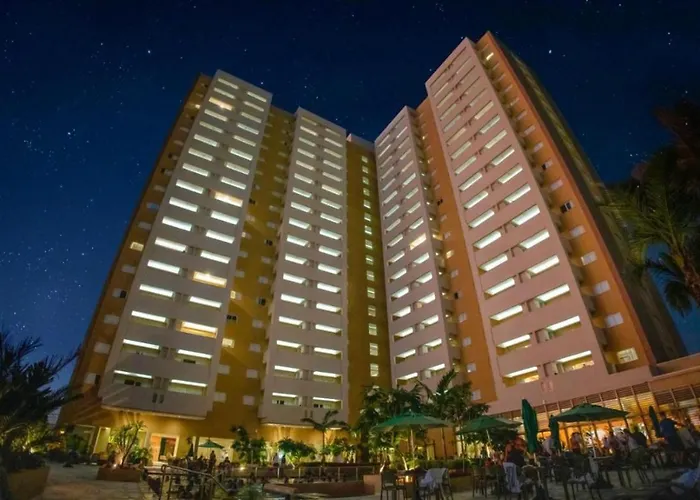 Hot Beach Suites Olímpia