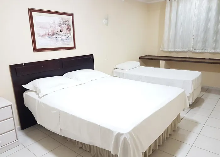 Oyo Del Verde Hotel Itapecerica da Serra