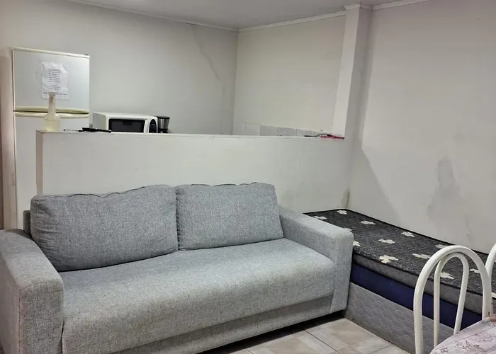 Edícula. Ent.independente Vila Sorocaba