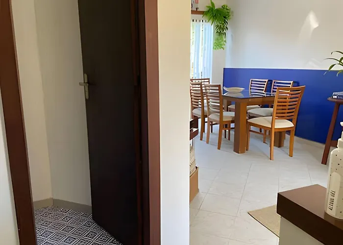 Casa super Charmosa em condomínio na praia Búzios