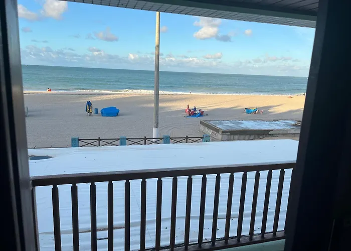 Flat Completo A Beira Mar Com Vista Exuberante - Pe-Na-Areia Mesmo! Apartment Natal