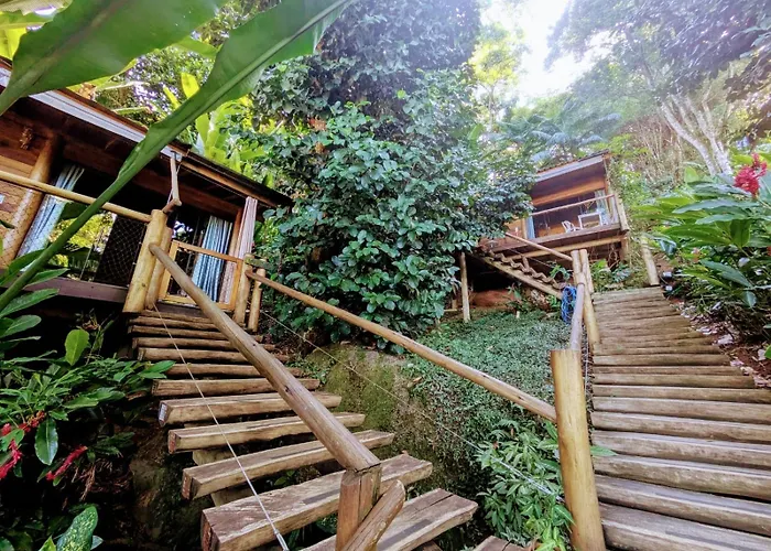 Chales Paris Paraty