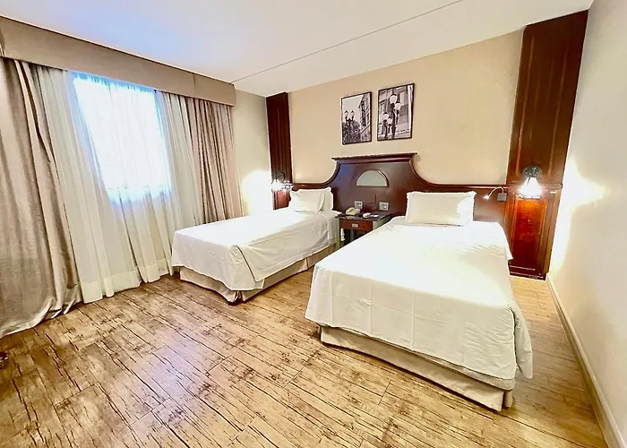 Transamerica Executive Curitiba Batel - 4 star Hotel