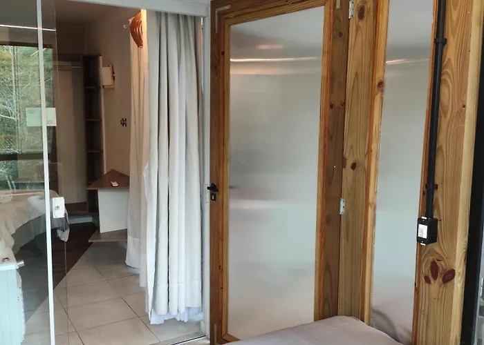 Bombinhas Guest House