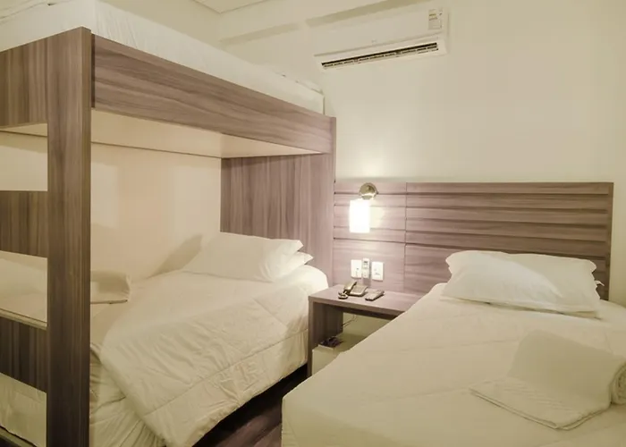 Umbu Hotel Porto Alegre - Centro Histórico - Prox Aeroporto