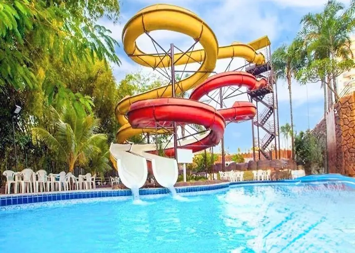 No GOLDEN DOLPHIN EXPRESS VOCÊ IRÁ TER MOMENTOS ESPETACULARES! Caldas Novas