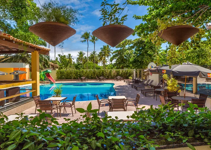 Floral Inn Family Porto Seguro
