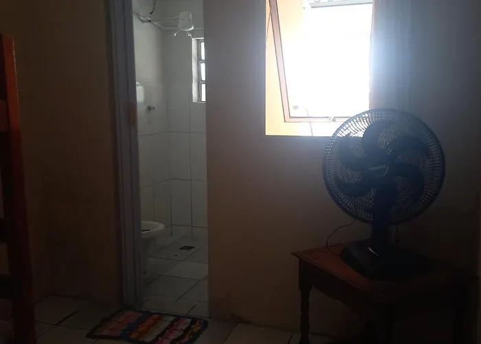Alojamento Empreiteira Un 3 Guarujá