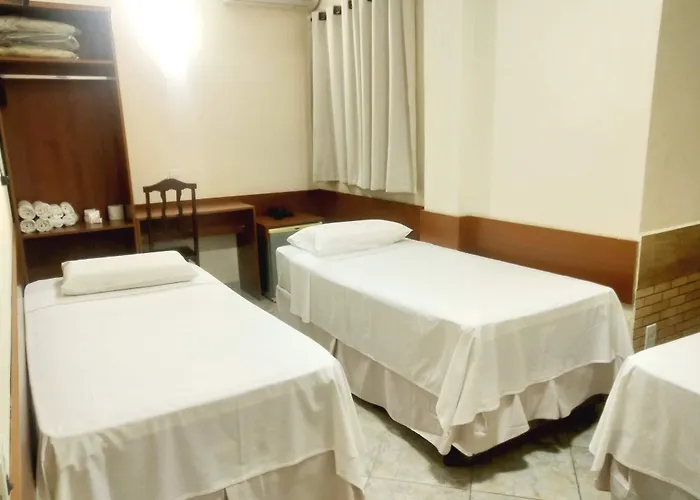 Lelis Hotel Itapira