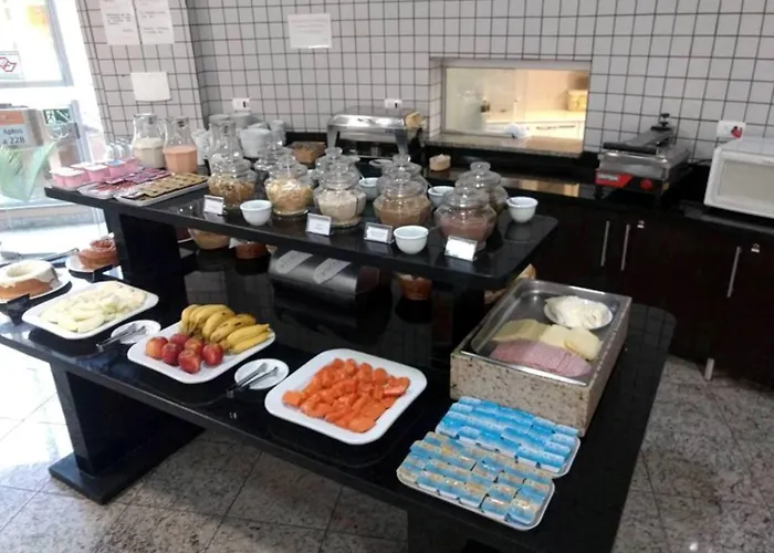 Ferian Plaza Hotel Itapira