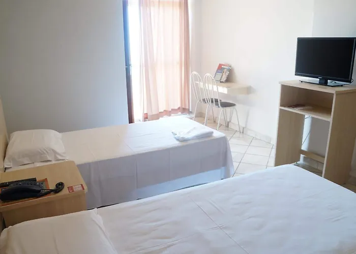 Hotéis de Carangola