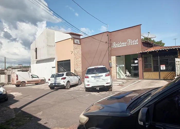 Hotéis de Pinheiro