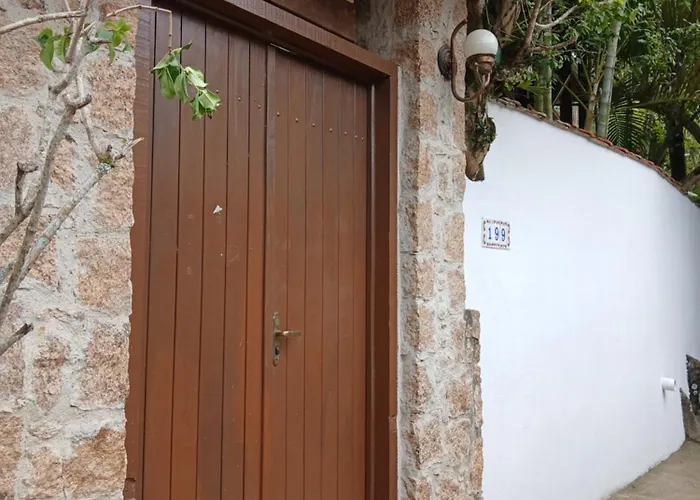 Pitanga Ilha Grande Acomodação com café da manhã