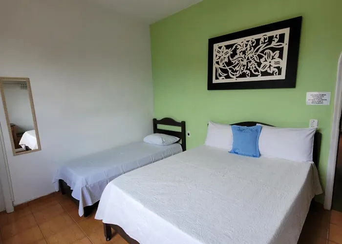 Casa Da Edna Acomodação com café da manhã Guarujá