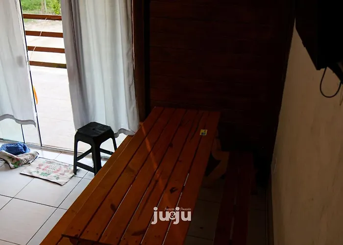 Recanto Pousada Ju&Ju Chale Com Piscina Compartilhada Pontal do Paraná com piscina
