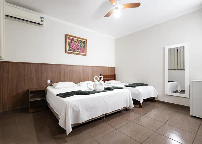 Hotel Portela II - Av Principal E A 500M Do Thermas Dos Laranjais Olímpia