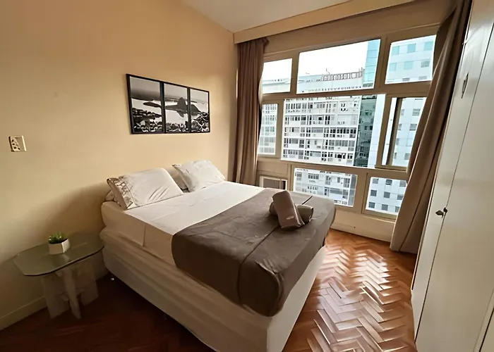 Apartamento Em Copacabana Com Vista Lateral Do Mar Río de Janeiro