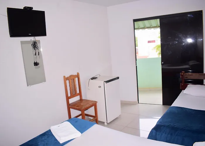 Hotel Imperador Caldas Novas - GO - Facil acesso aos parques aquaticos e polo gastronômico noturno