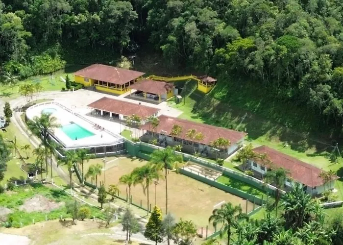 Hotéis de Sao Lourenco da Serra